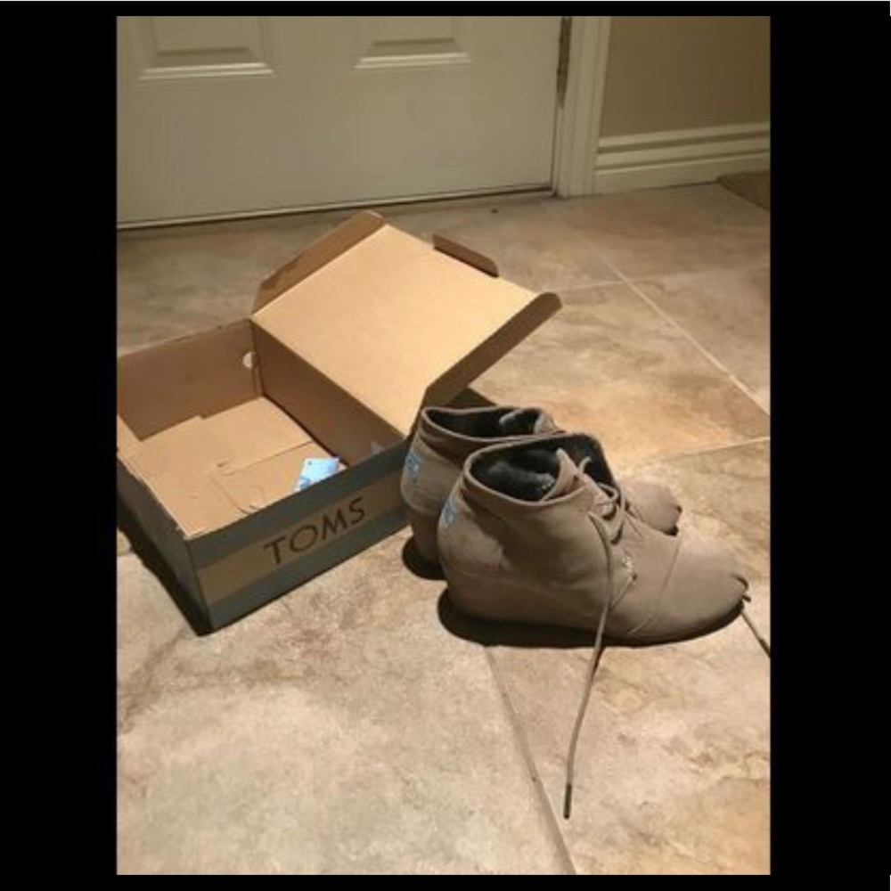 Toms Suede booties - 10 - Barely worn